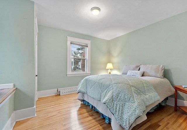 31 Barnard Rd, Worcester, MA 01605