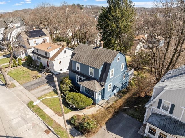 31 Barnard Rd, Worcester, MA 01605