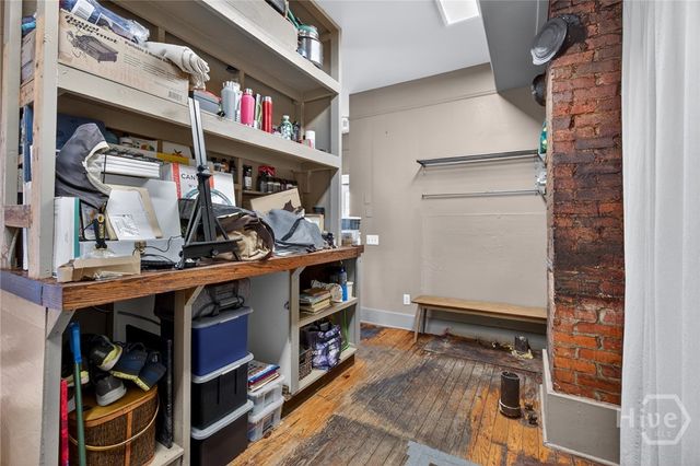 11 E 41st Street, Savannah, GA 31401