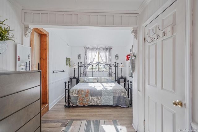 15 18th Avenue, Bay Shore, NY 11706