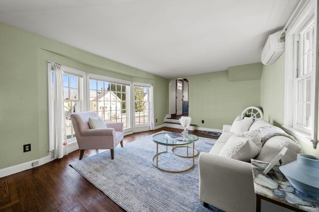 14 Forest Park, Woburn, MA 01801