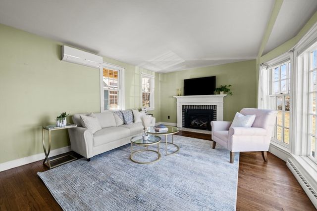 14 Forest Park, Woburn, MA 01801