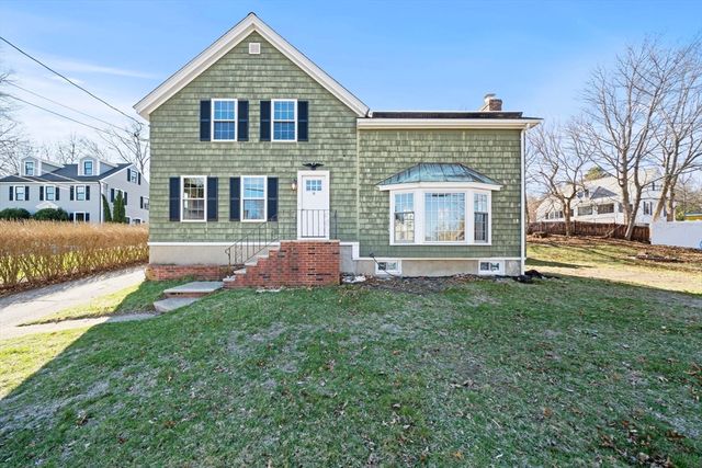 14 Forest Park, Woburn, MA 01801