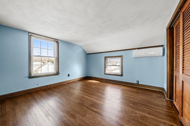 14 Forest Park, Woburn, MA 01801