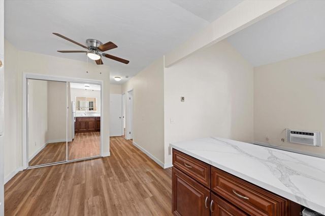 1051 Rock Springs 202, Escondido, CA 92026