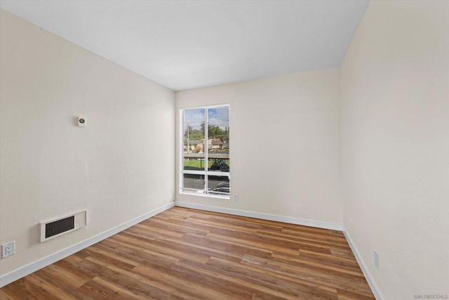 1051 Rock Springs 202, Escondido, CA 92026