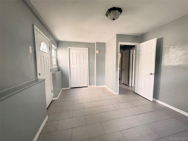 6947 De Costa Avenue, Arverne, NY 11692