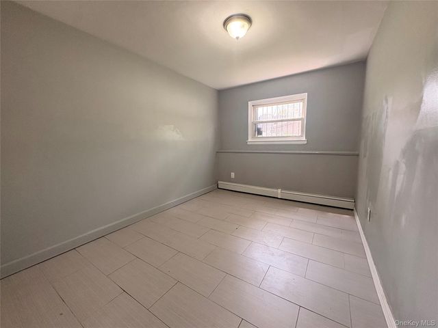 6947 De Costa Avenue, Arverne, NY 11692