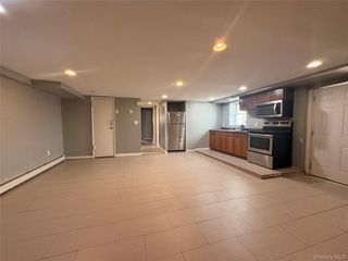 6947 De Costa Avenue, Arverne, NY 11692