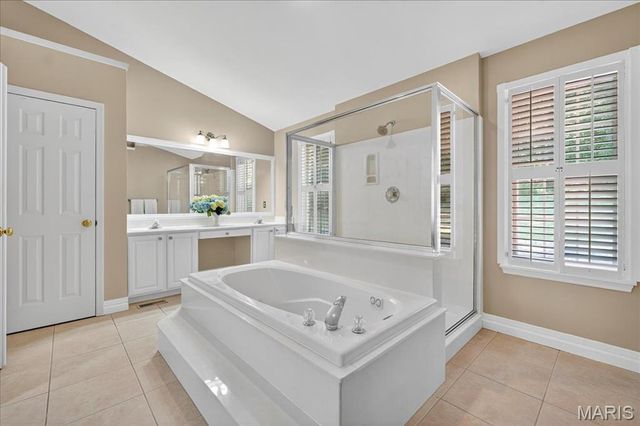 539 McBride Pointe Drive, Wildwood, MO 63011