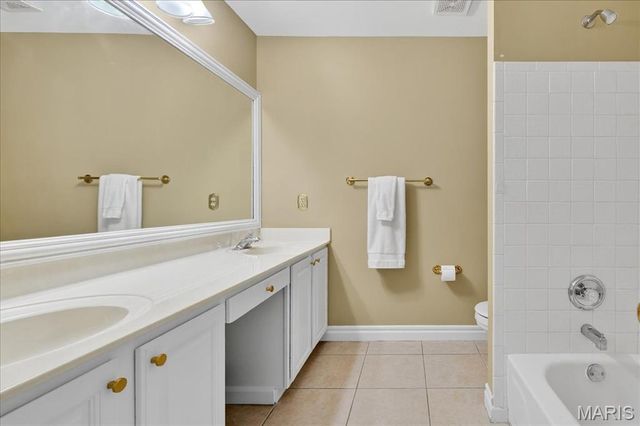 539 McBride Pointe Drive, Wildwood, MO 63011