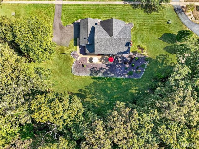 539 McBride Pointe Drive, Wildwood, MO 63011