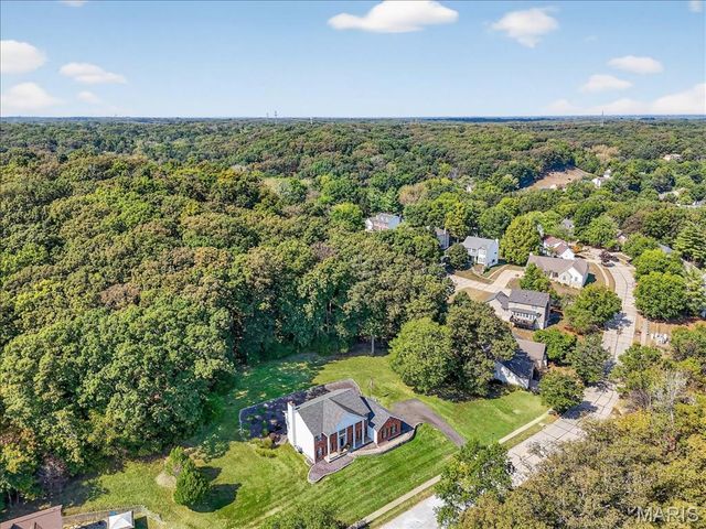 539 McBride Pointe Drive, Wildwood, MO 63011