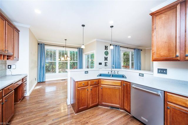 101 Lafayette Pointe, Carrollton, VA 23314