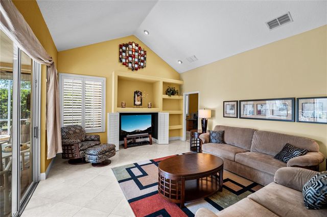 106 BURRELL CIRCLE, Kissimmee, FL 34744