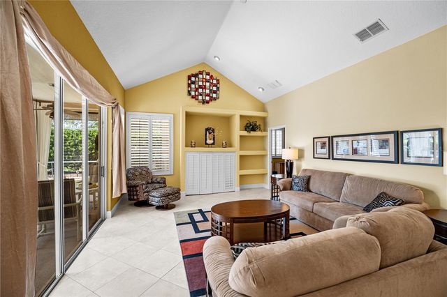 106 BURRELL CIRCLE, Kissimmee, FL 34744