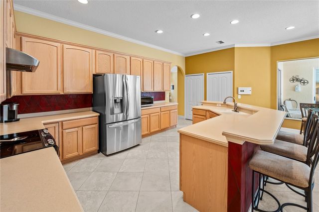 106 BURRELL CIRCLE, Kissimmee, FL 34744