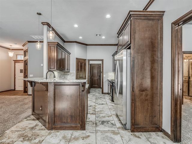 11740 SW 15th Terrace, Yukon, OK 73099