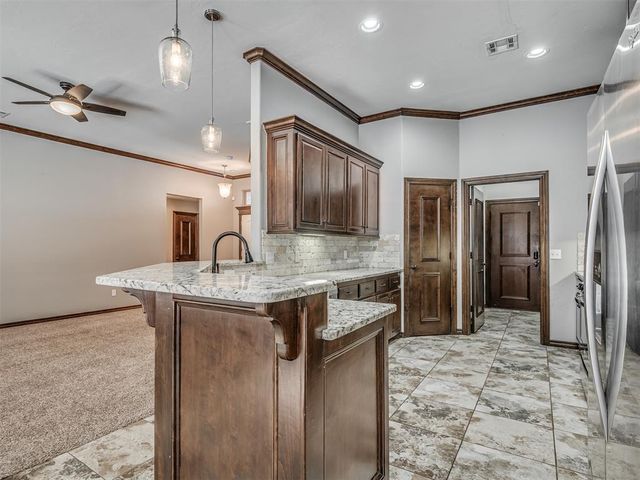 11740 SW 15th Terrace, Yukon, OK 73099