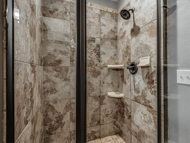 11740 SW 15th Terrace, Yukon, OK 73099