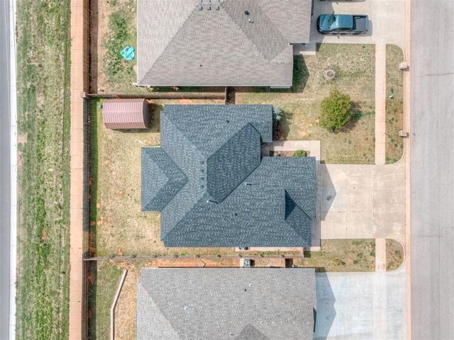 11740 SW 15th Terrace, Yukon, OK 73099