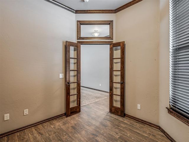 11740 SW 15th Terrace, Yukon, OK 73099