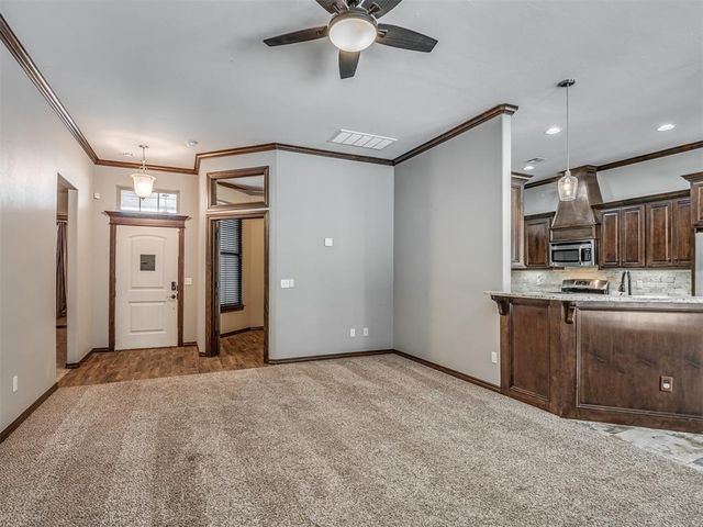 11740 SW 15th Terrace, Yukon, OK 73099