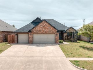 11740 SW 15th Terrace, Yukon, OK 73099