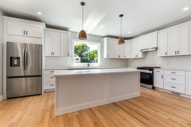 15 Foss A, Framingham, MA 01702