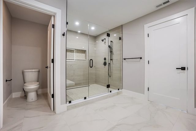 15 Foss A, Framingham, MA 01702