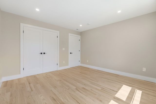 15 Foss A, Framingham, MA 01702