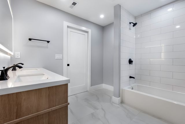 15 Foss A, Framingham, MA 01702