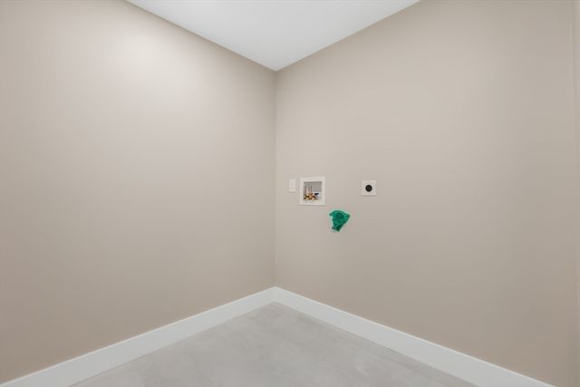15 Foss A, Framingham, MA 01702