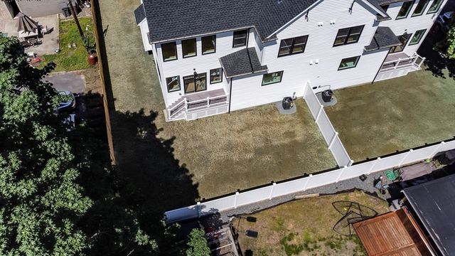 15 Foss A, Framingham, MA 01702