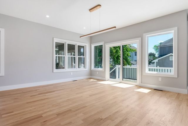 15 Foss A, Framingham, MA 01702