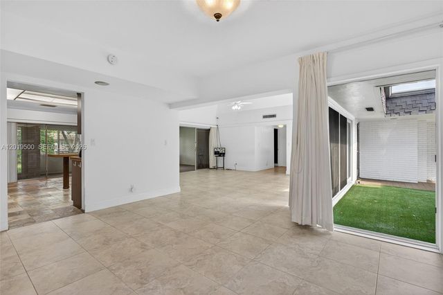 4806 Banyan Lane, Tamarac, FL 33319