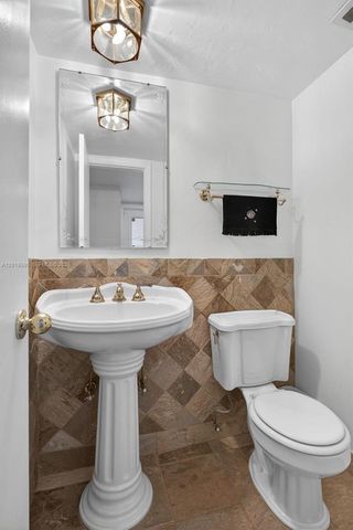 4806 Banyan Lane, Tamarac, FL 33319