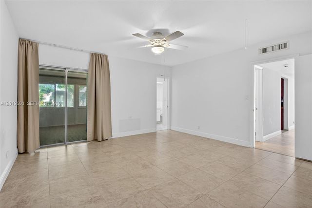 4806 Banyan Lane, Tamarac, FL 33319