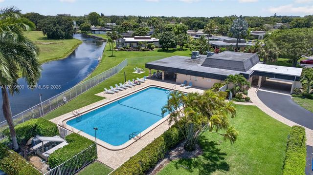 4806 Banyan Lane, Tamarac, FL 33319