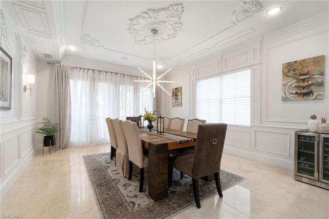 2650 Bolero DR 7-2, Naples, FL 34109