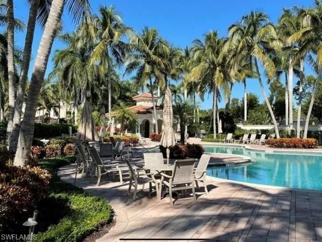 2650 Bolero DR 7-2, Naples, FL 34109