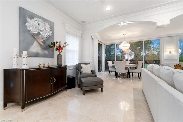 2650 Bolero DR 7-2, Naples, FL 34109