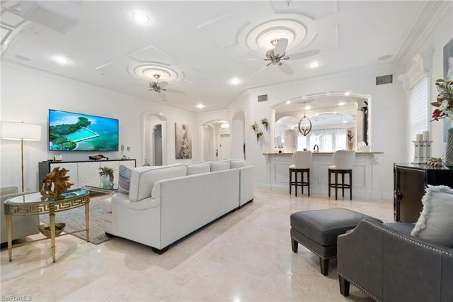 2650 Bolero DR 7-2, Naples, FL 34109