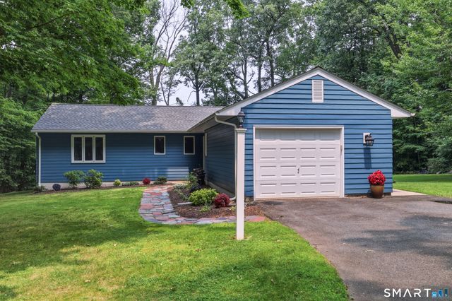 30 Grant Hill Road, Bloomfield, CT 06002