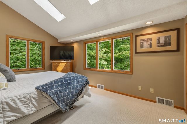 30 Grant Hill Road, Bloomfield, CT 06002