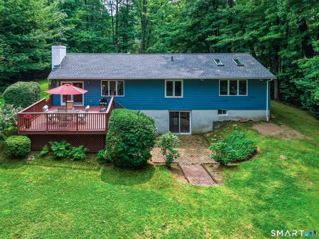 30 Grant Hill Road, Bloomfield, CT 06002