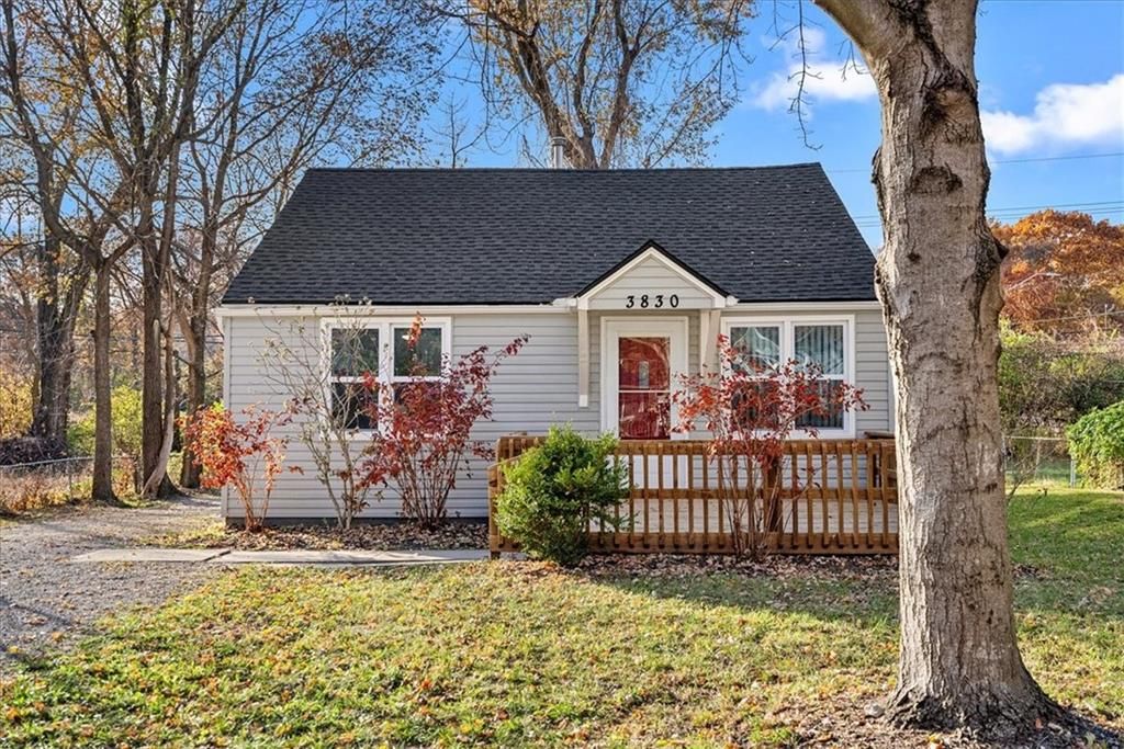 3830 N Jackson Avenue, Kansas City, MO 64117