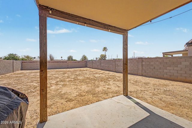 5833 S 23RD Drive, Phoenix, AZ 85041