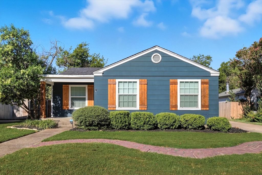 4028 Boyd Avenue, Fort Worth, TX 76109