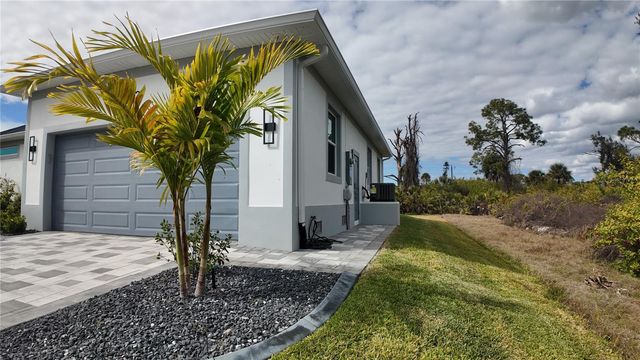 1222 UNDERHILL CIRCLE, Port Charlotte, FL 33953